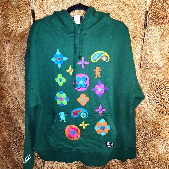Grizzly Graaphic Hoodie -Large - Picture 1 of 4